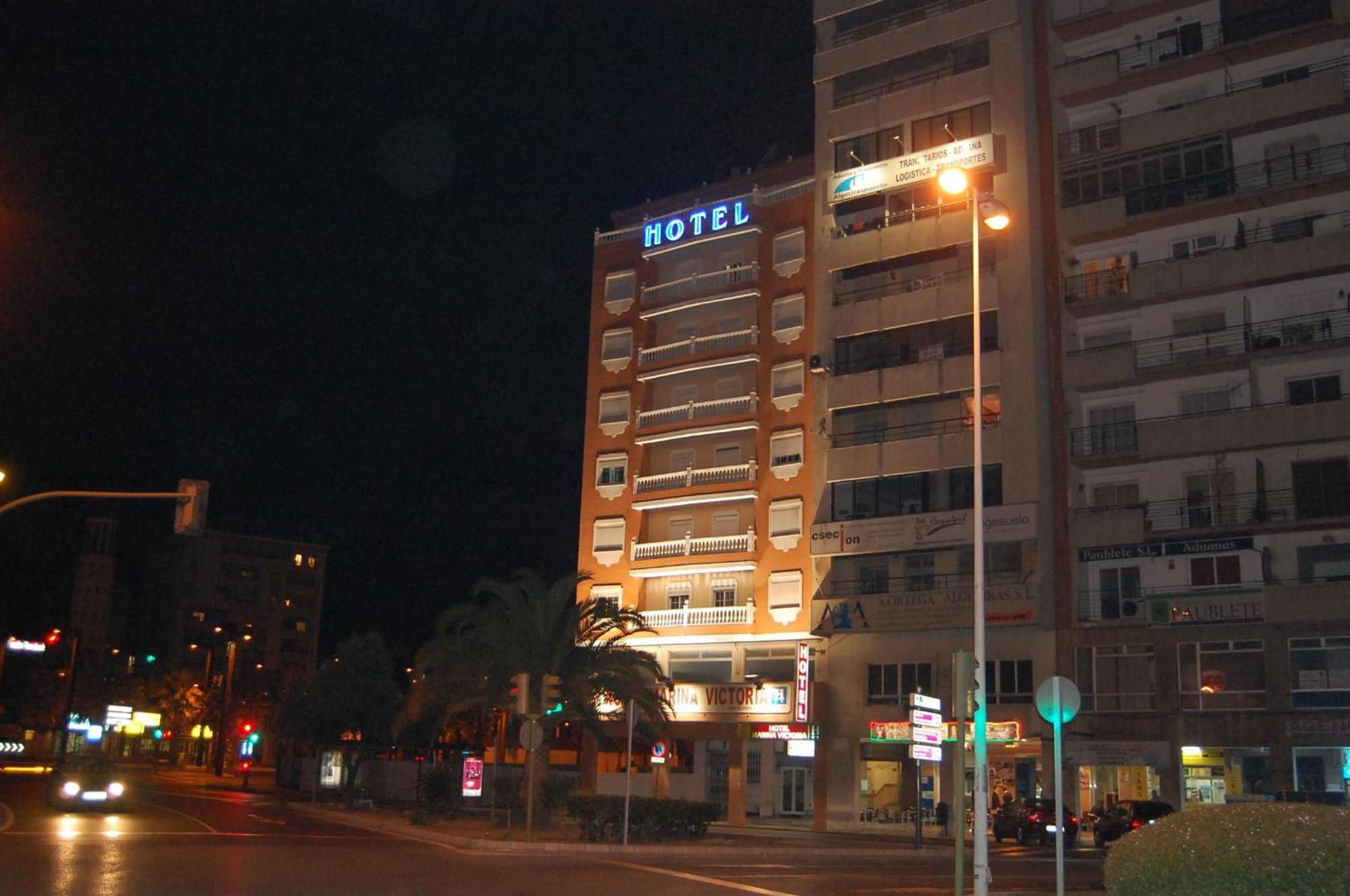 Hotel Marina Victoria Алхесирас Екстериор снимка